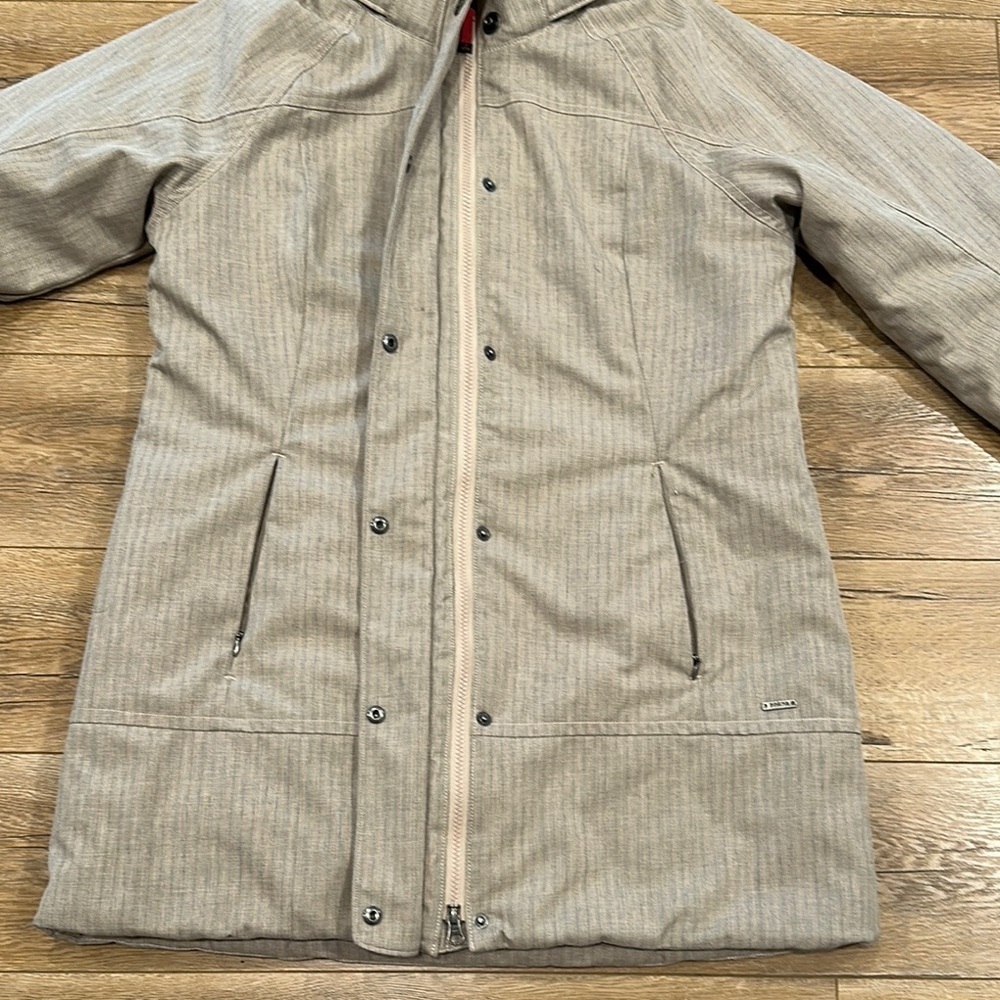 Prana Beige Hooded Coat with Pink Lining in Excellent Condition - Picture 4 of 7